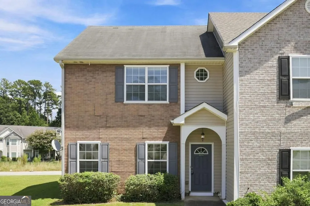8606 Thomas LN Riverdale, GA 30274