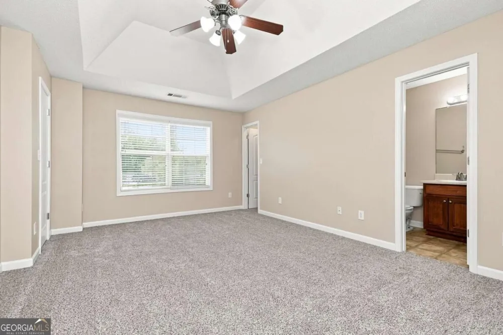 8606 Thomas LN Riverdale, GA 30274