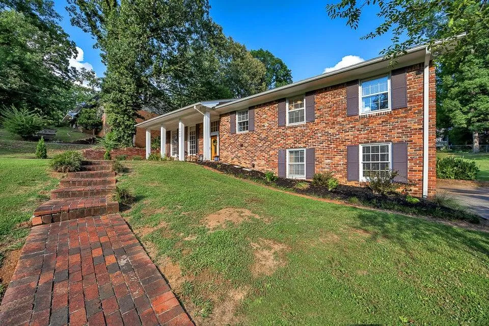 3430 Dogwood Trail NW Cleveland, TN 37312