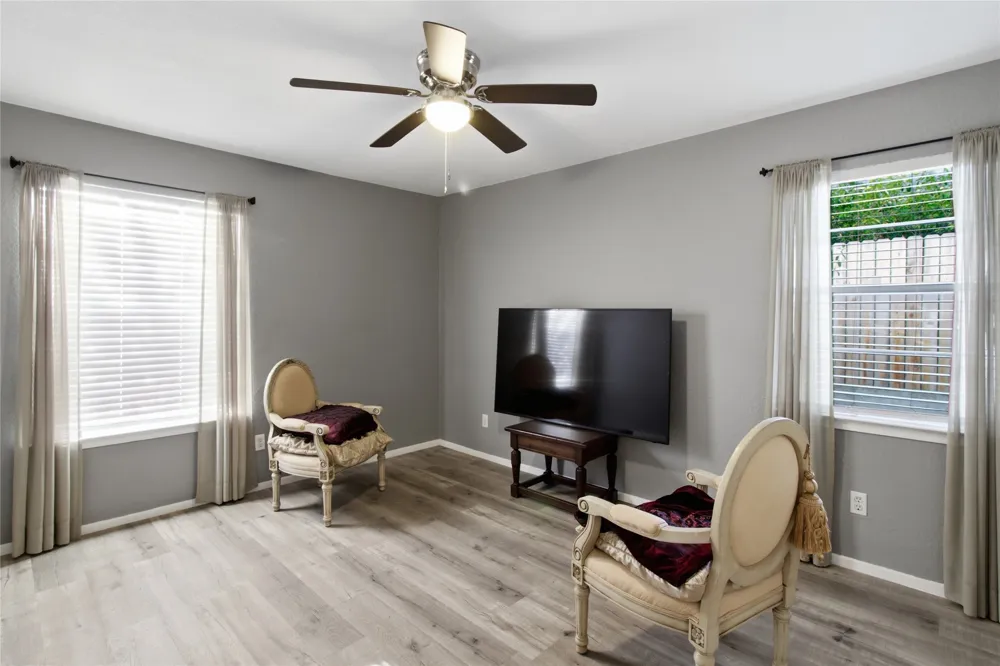 2410 Buttercup Circle Killeen, TX 76542