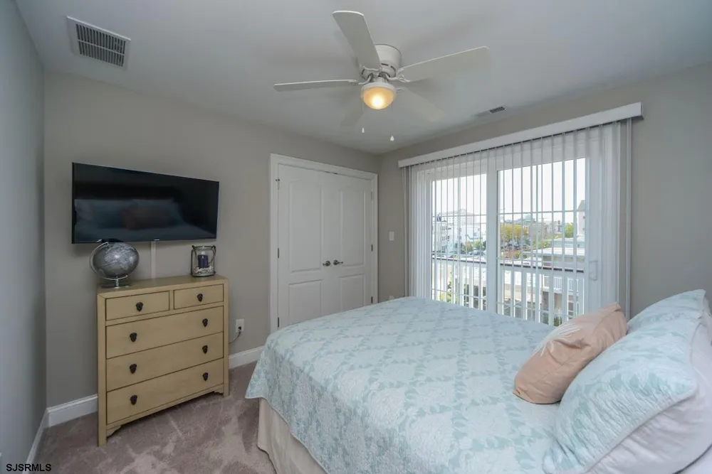 840 Wesley Ave Ave Ocean City, NJ 08226