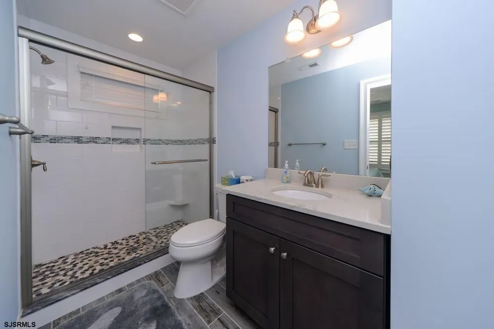 840 Wesley Ave Ave Ocean City, NJ 08226