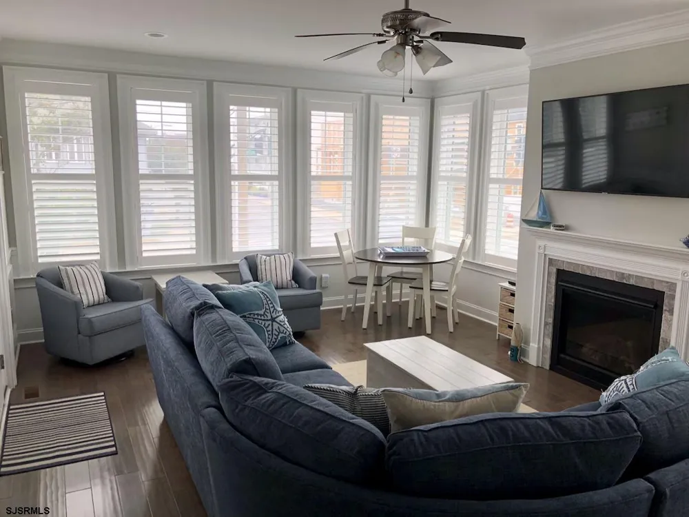 840 Wesley Ave Ave Ocean City, NJ 08226