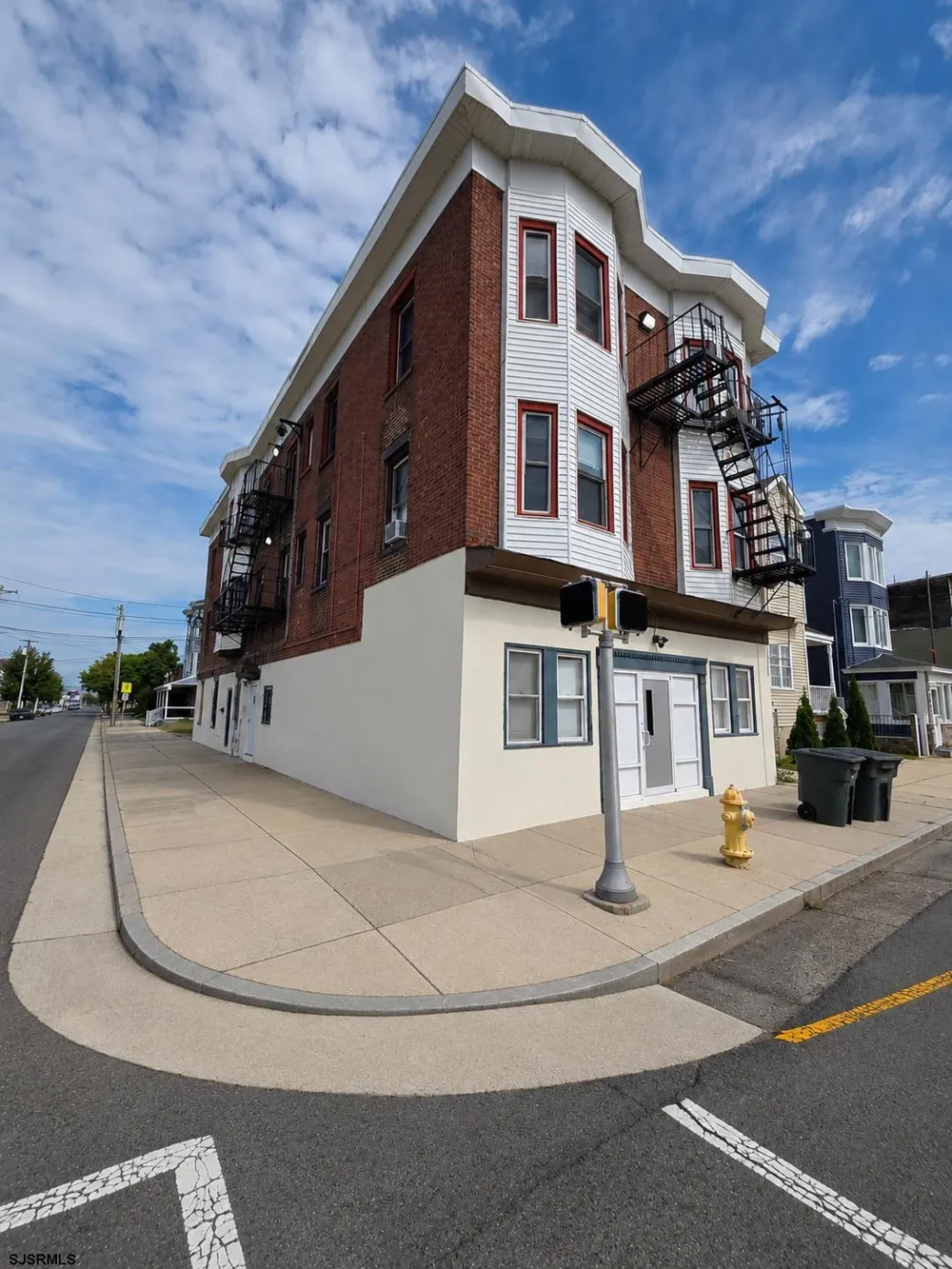 633 Arctic Ave Atlantic City, NJ 08401
