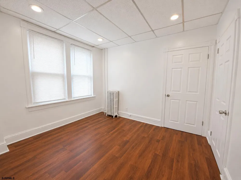 633 Arctic Ave Atlantic City, NJ 08401