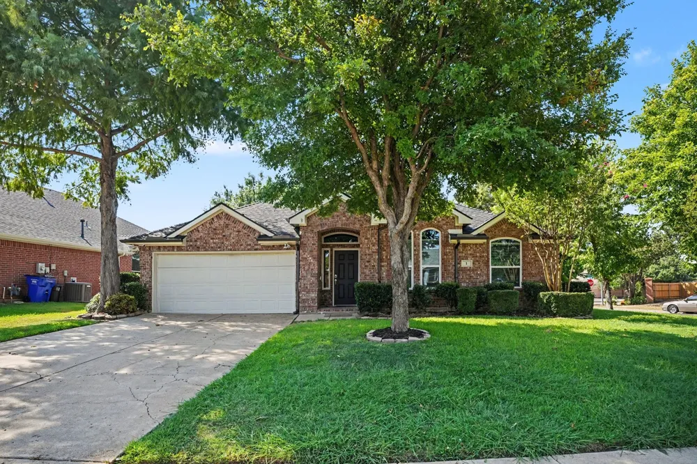 1 Mary Lou Court Mansfield, TX 76063