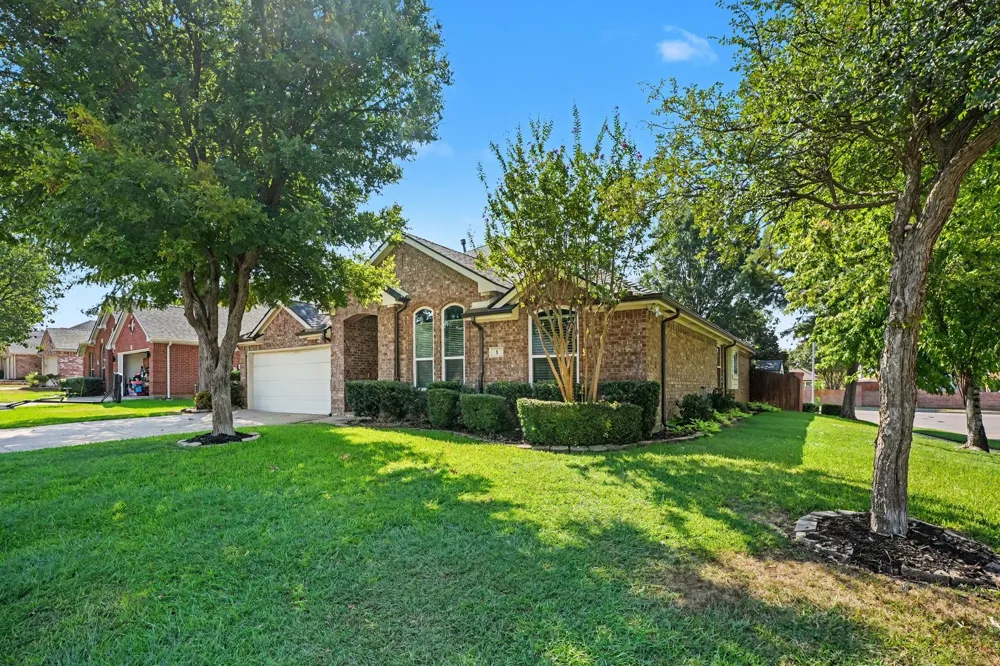 1 Mary Lou Court Mansfield, TX 76063