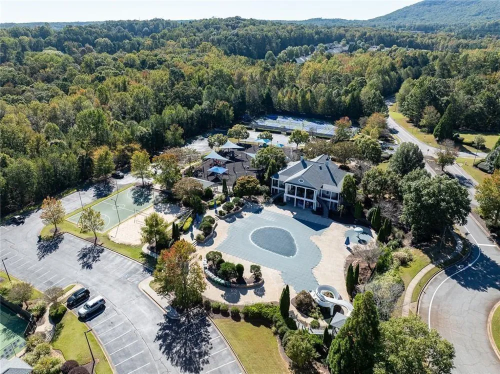 294 Balaban Circle Woodstock, GA 30188