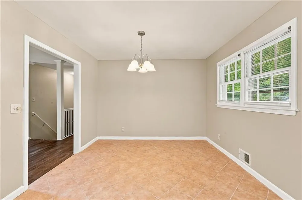 6784 Galts Ferry Road Acworth, GA 30102