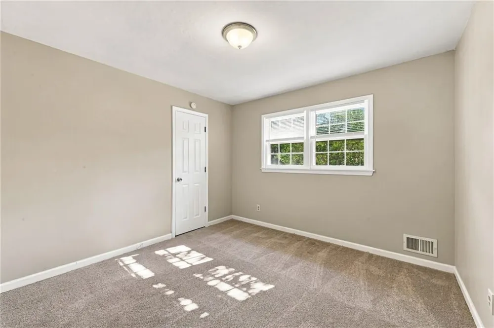 6784 Galts Ferry Road Acworth, GA 30102