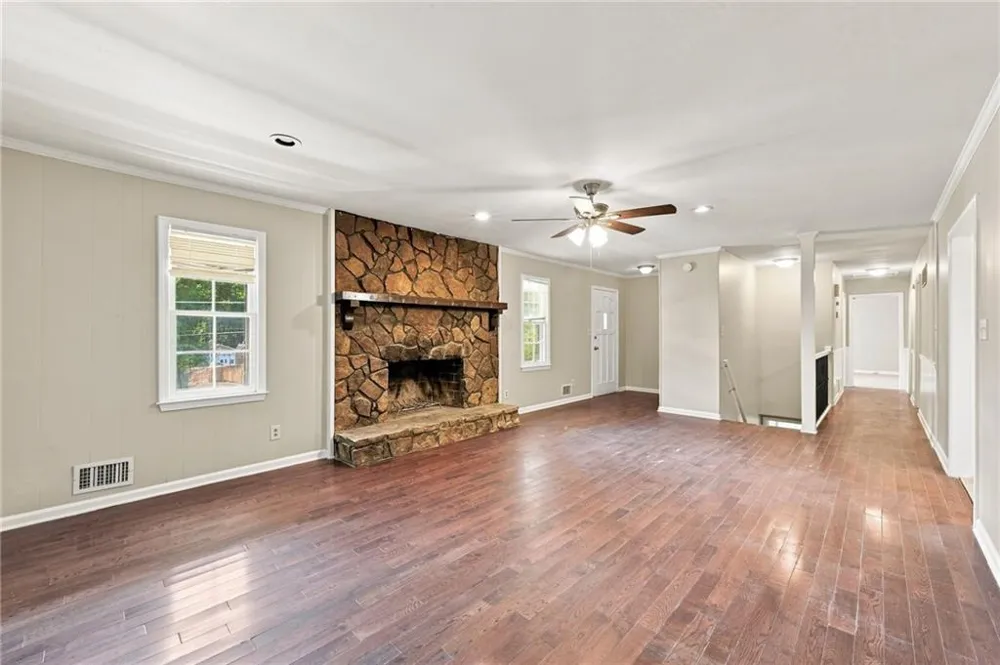 6784 Galts Ferry Road Acworth, GA 30102