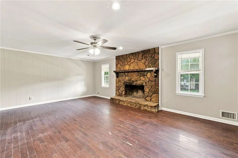 6784 Galts Ferry Road Acworth, GA 30102
