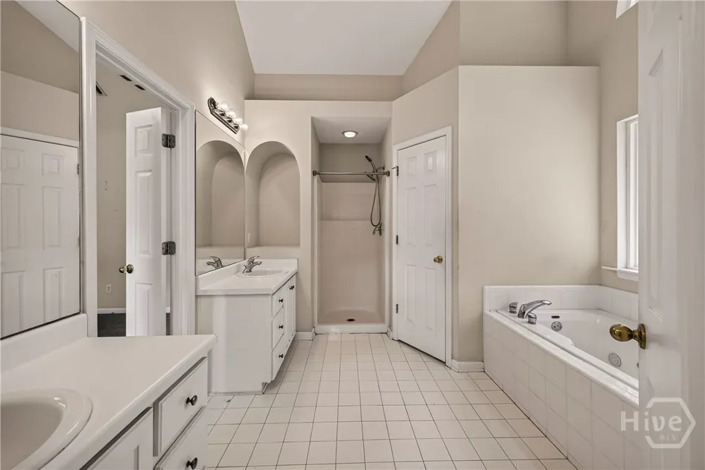 262 Silver Brook Circle Pooler, GA 31322