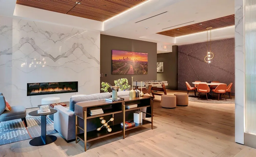 160 Birdsall Street #2411 Houston, TX 77007