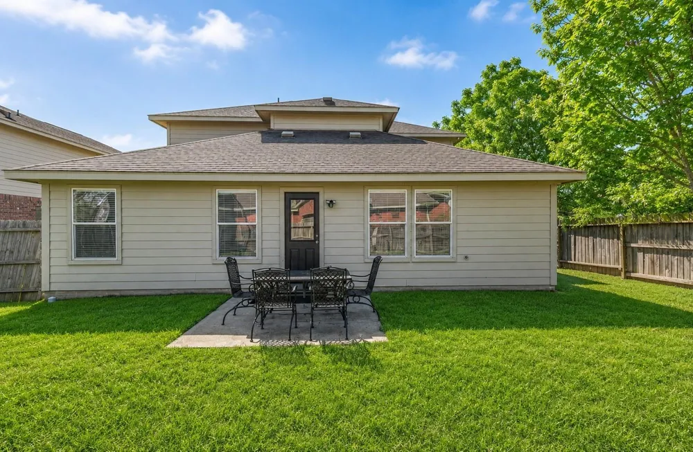 245 Lake Estates Drive Montgomery, TX 77356