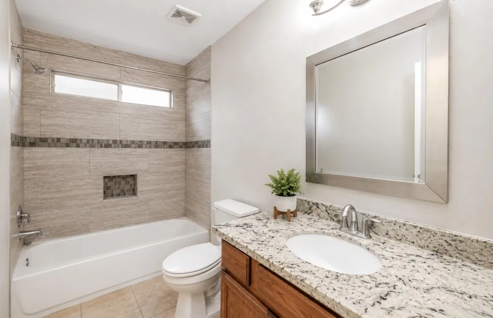 245 Lake Estates Drive Montgomery, TX 77356