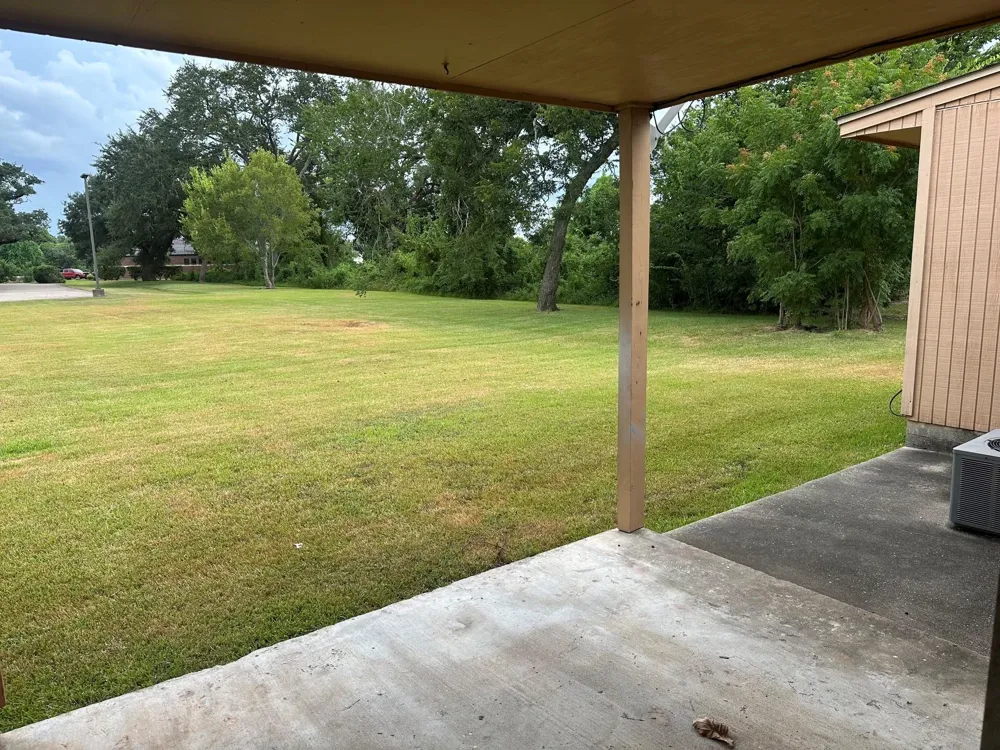 101 Willenberg Road #5 Lake Jackson, TX 77566