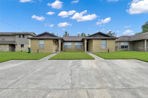 1605 Hazelwood Street #A