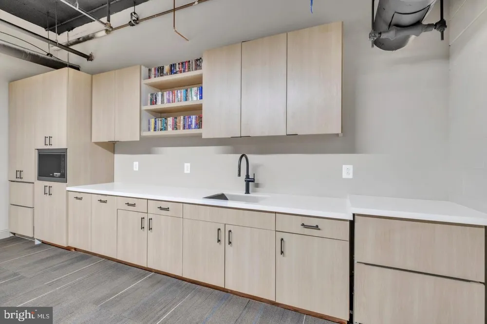 1801 MARKET STREET #2417 Philadelphia, PA 19103