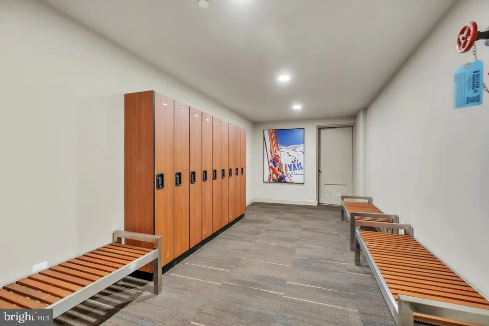 1801 MARKET STREET #2417 Philadelphia, PA 19103