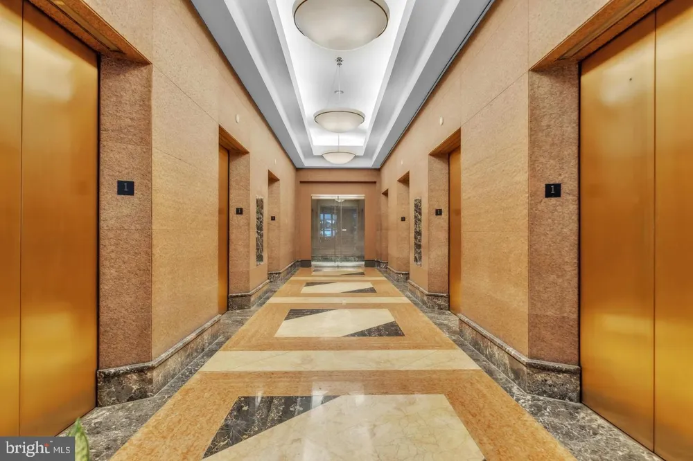 1801 MARKET STREET #2417 Philadelphia, PA 19103