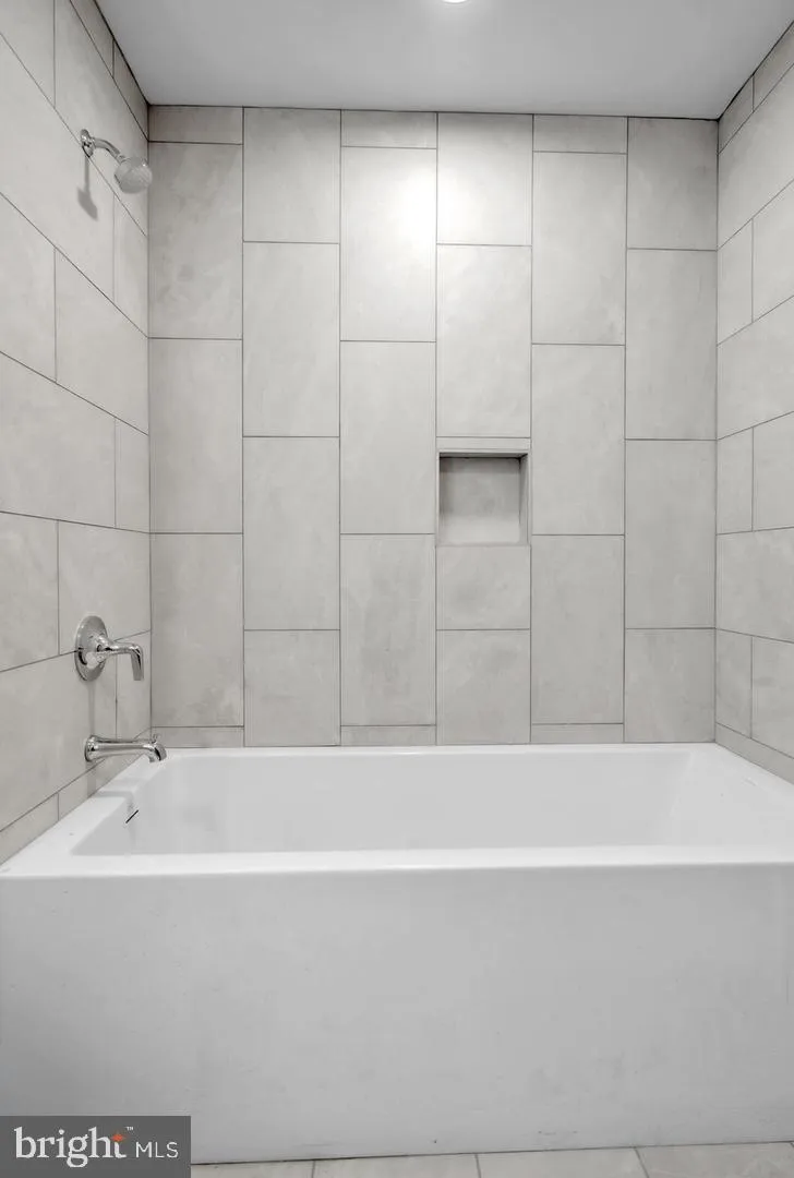 1801 MARKET STREET #2417 Philadelphia, PA 19103