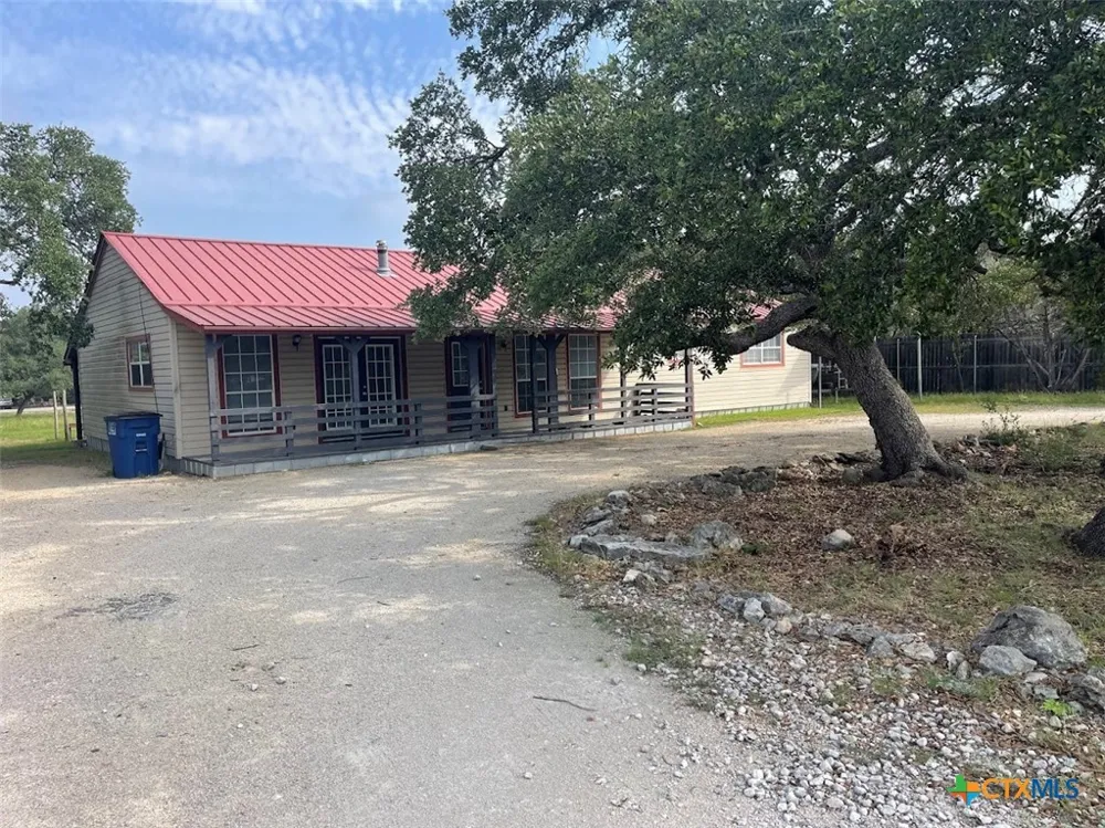 551 Ramblewood Drive Canyon Lake, TX 78133