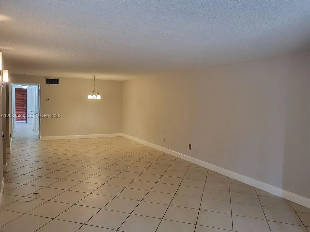 6924 SW 114th Pl #E56 Miami, FL 33173