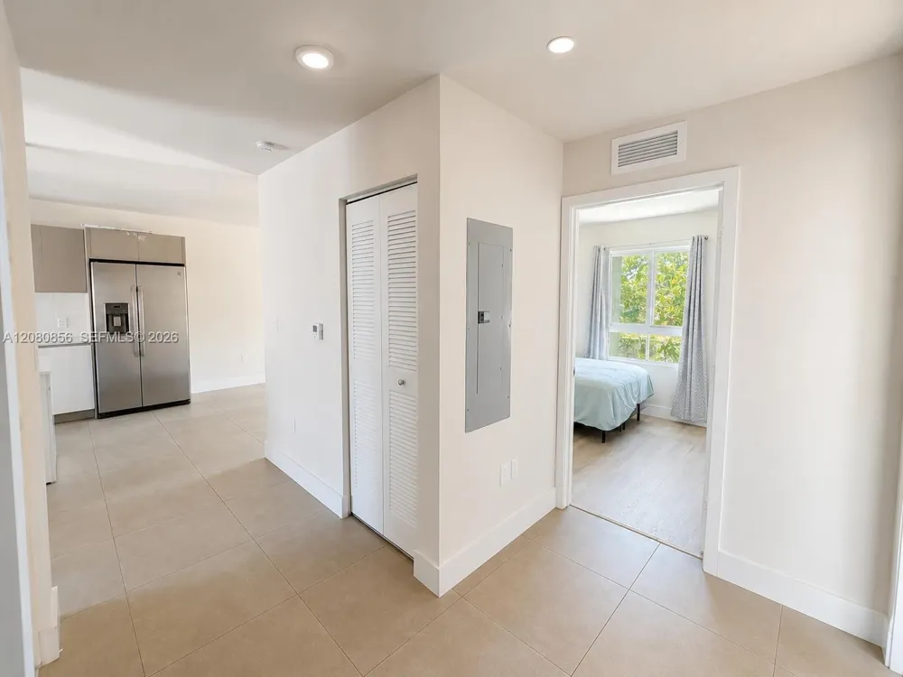 2555 NE 193 ST #2112 Aventura, FL 33180