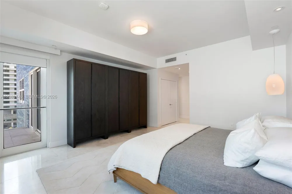 6103 Aqua Ave #702 Miami Beach, FL 33141