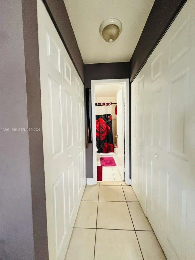 2778 W 60th St #45 Hialeah, FL 33016