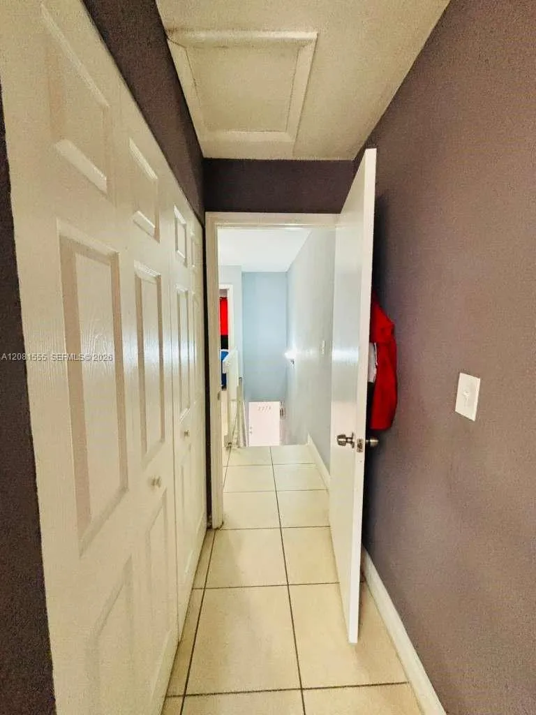 2778 W 60th St #45 Hialeah, FL 33016