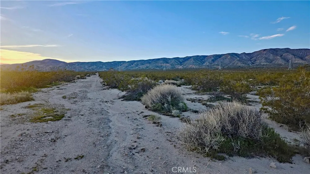 Rose Ave Mojave, CA 93501