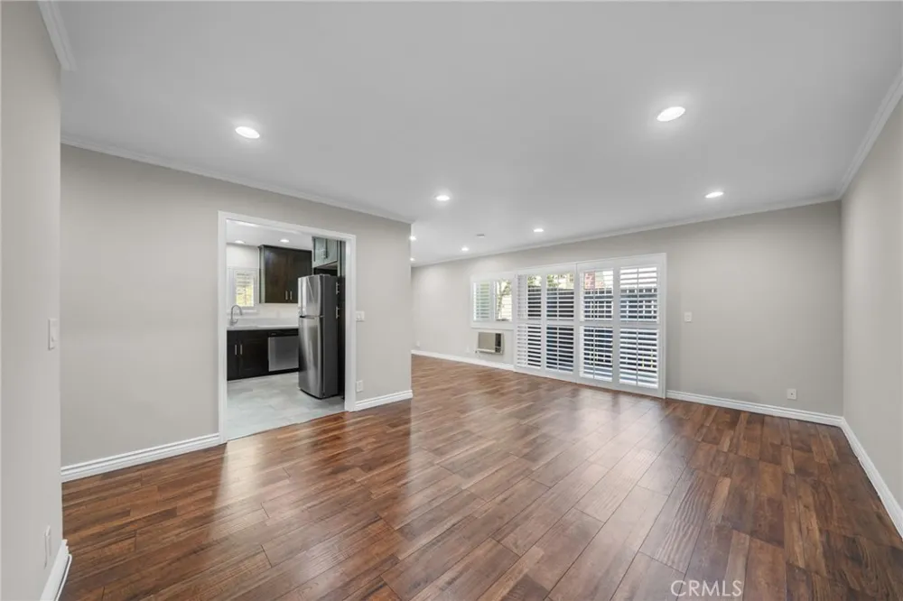 4935 Indian Wood #344 Culver City, CA 90230