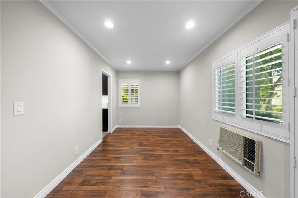 4935 Indian Wood #344 Culver City, CA 90230