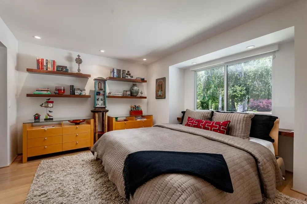 7086 Valley Greens Circle Carmel, CA 93923