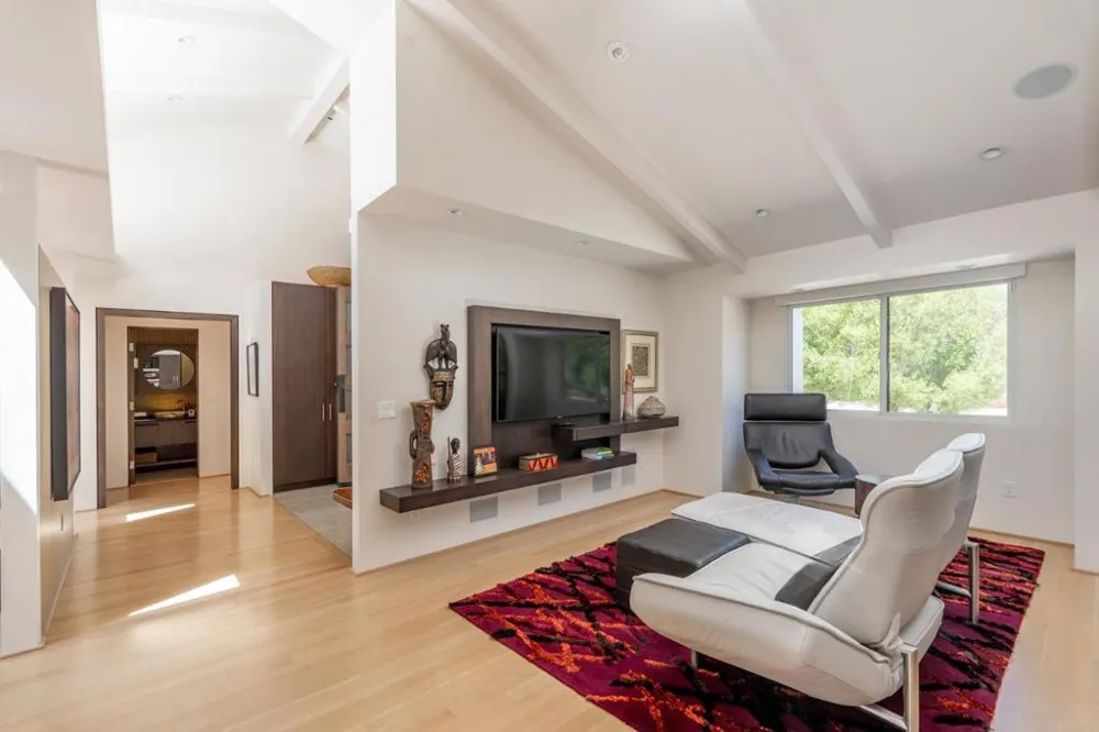 7086 Valley Greens Circle Carmel, CA 93923
