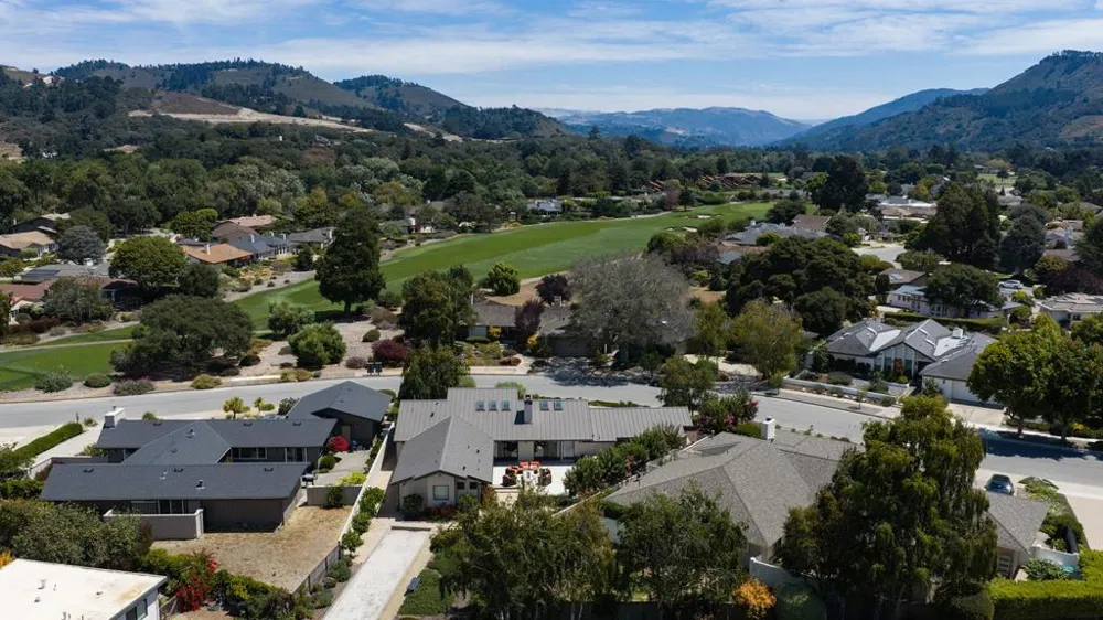 7086 Valley Greens Circle Carmel, CA 93923