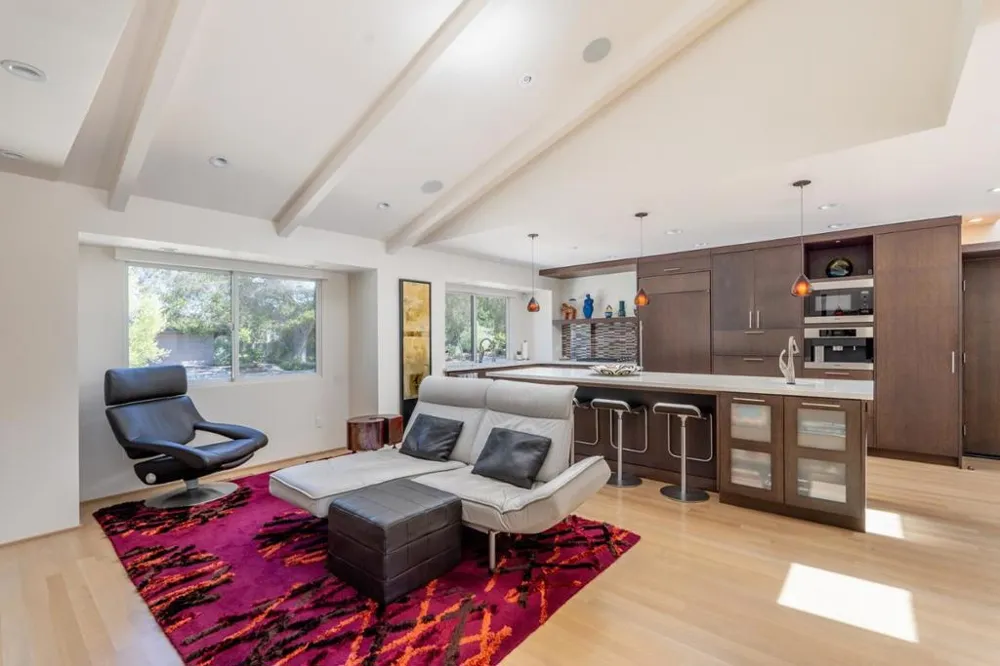 7086 Valley Greens Circle Carmel, CA 93923