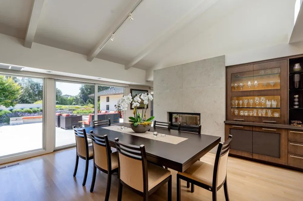 7086 Valley Greens Circle Carmel, CA 93923
