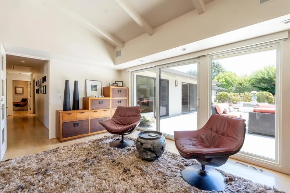 7086 Valley Greens Circle Carmel, CA 93923