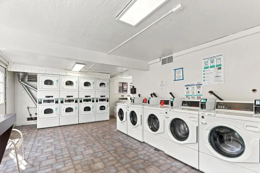 151 Buckingham Drive #233 Santa Clara, CA 95051