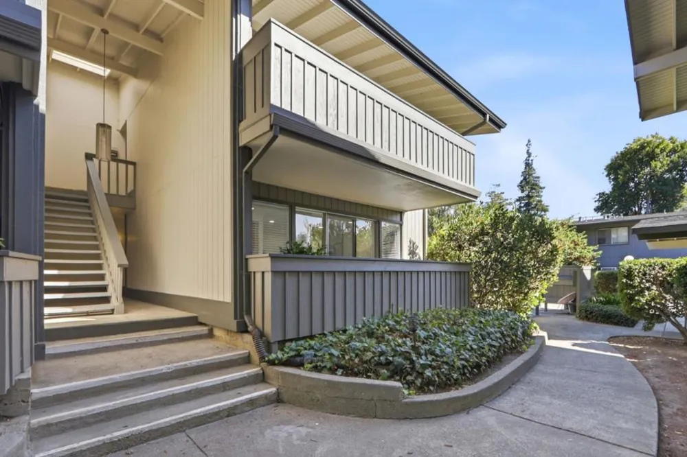 151 Buckingham Drive #233 Santa Clara, CA 95051