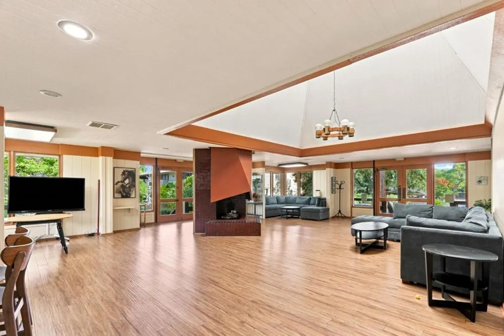 151 Buckingham Drive #233 Santa Clara, CA 95051