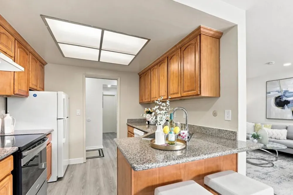 151 Buckingham Drive #233 Santa Clara, CA 95051