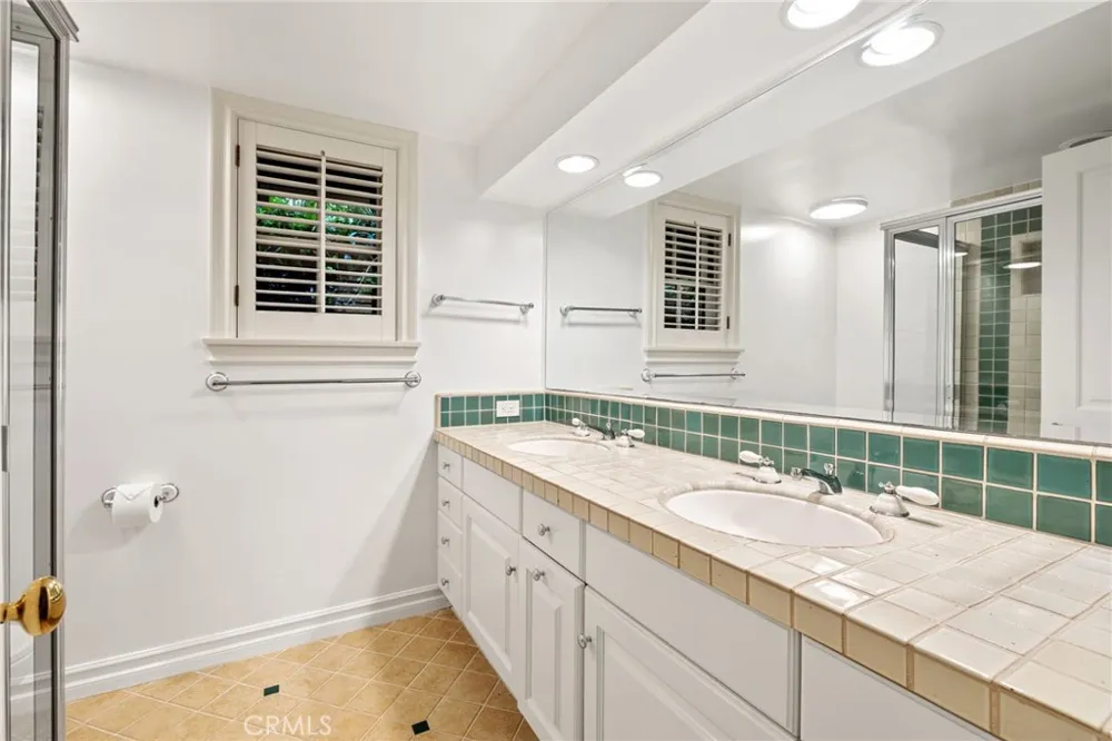2813 Via Rivera Palos Verdes Estates, CA 90274