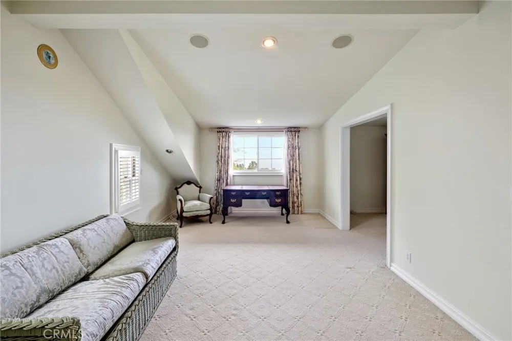 2813 Via Rivera Palos Verdes Estates, CA 90274