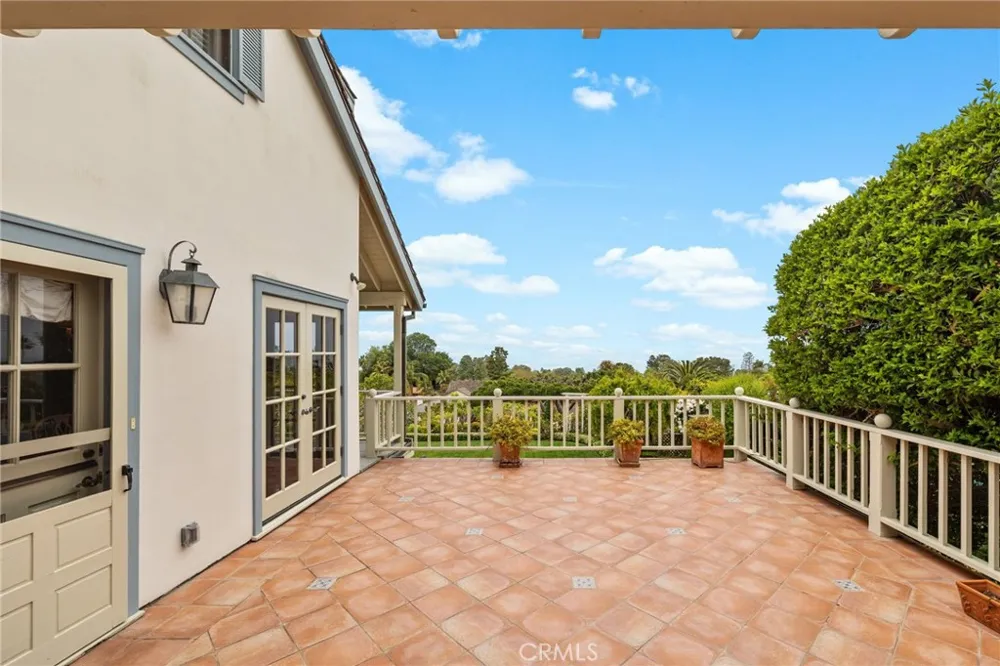 2813 Via Rivera Palos Verdes Estates, CA 90274