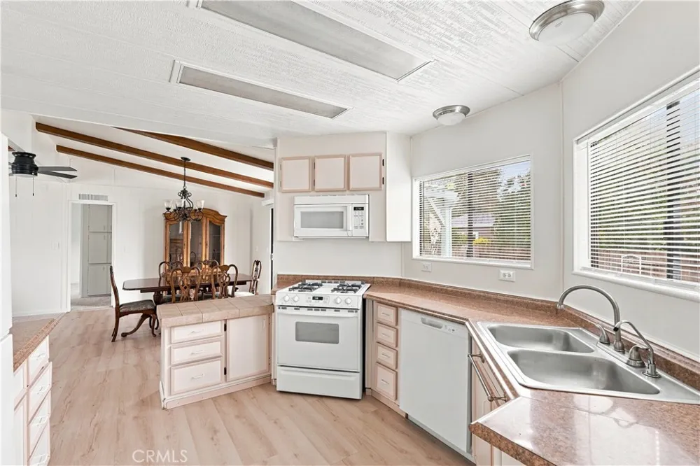 4039 Cherry Hill Santa Maria, CA 93455