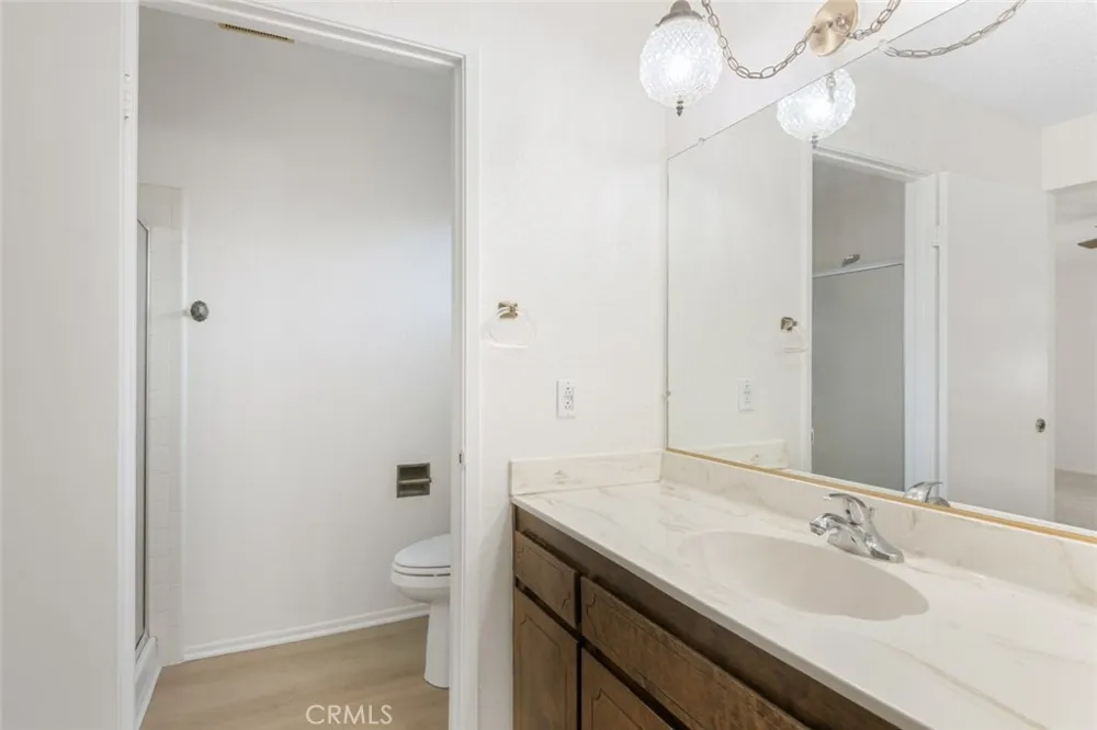 13689 Sarah Street Yucaipa, CA 92399